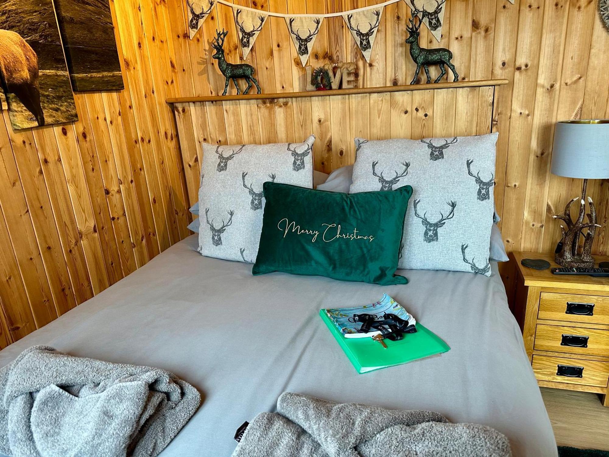Stags Hide Hotel Minwear Екстериор снимка